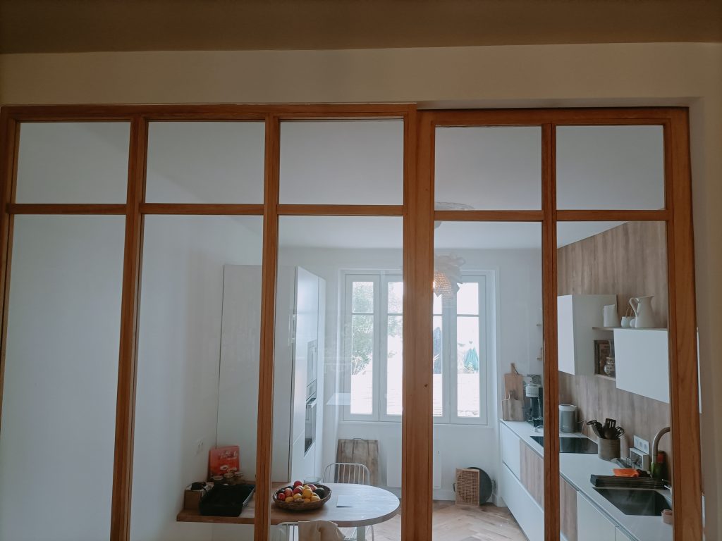 verriere avec porte coulissante