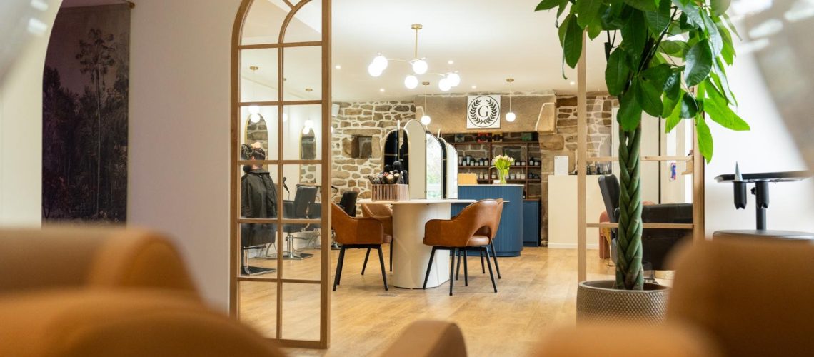 agencement salon coiffure